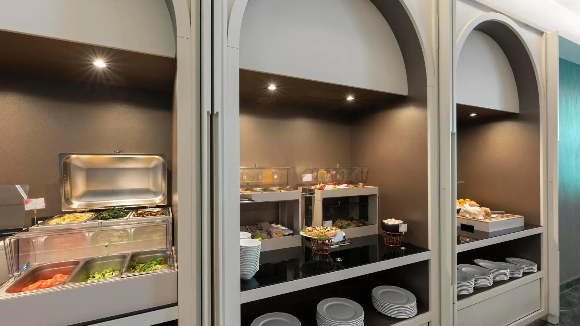 Je Rome Hotel 4*,